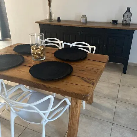 Maison à 3,2km De L’aéroport Appartement *